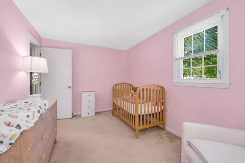 Bedroom - 7 Hickory Dr, Townsend, MA 01469 photo 5 of 8