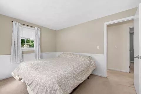 Bedroom - 7 Hickory Dr, Townsend, MA 01469 photo 6 of 8