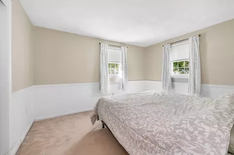 Bedroom - 7 Hickory Dr, Townsend, MA 01469 photo 8 of 8