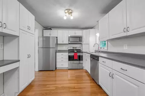 Kitchen - 7 Hickory Dr, Townsend, MA 01469 photo 1 of 2
