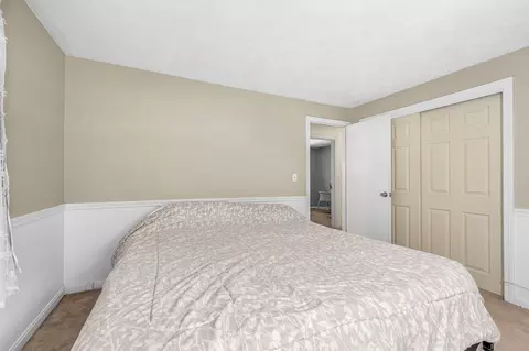 Bedroom - 7 Hickory Dr, Townsend, MA 01469 photo 7 of 8