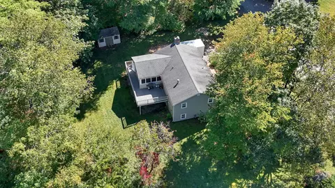 View/Area - 7 Hickory Dr, Townsend, MA 01469 photo 4 of 5