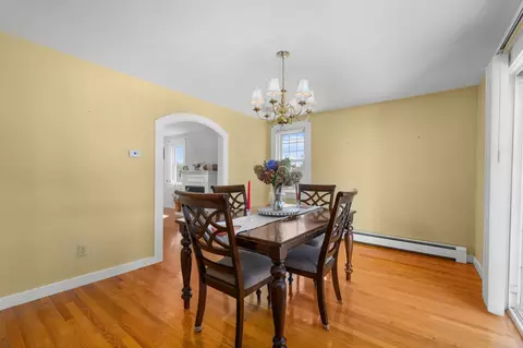 Dining - 53 Main Ave, Wareham, MA 02538 photo 2 of 2