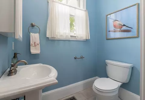 Bath - 16 Abbott St, Wellesley, MA 02482 photo 1 of 3