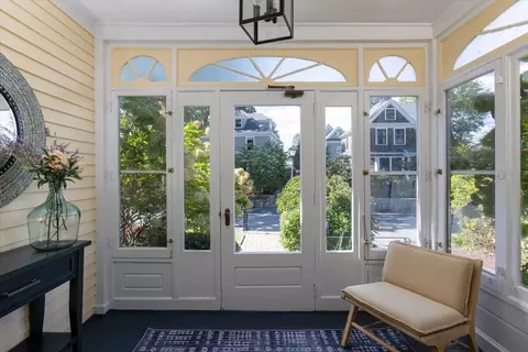 Entry Way - 16 Abbott St, Wellesley, MA 02482 photo 1 of 3