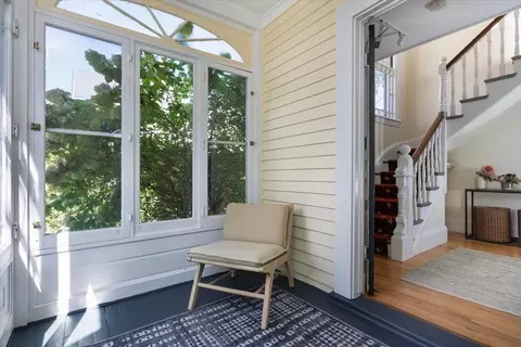 Exterior - 16 Abbott St, Wellesley, MA 02482 photo 4 of 7