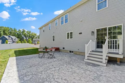 Exterior - 4 Wisteria Ln, Maynard, MA 01754 photo 3 of 5