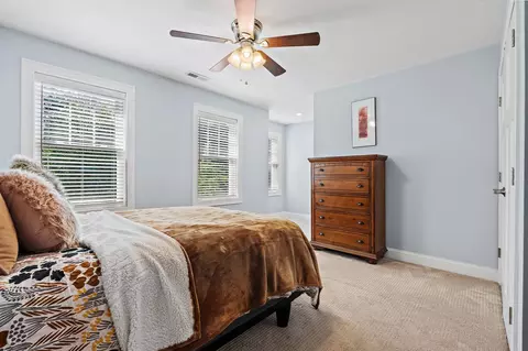 Bedroom - 4 Wisteria Ln, Maynard, MA 01754 photo 5 of 7