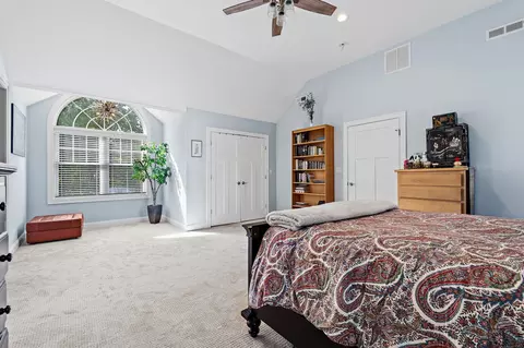 Bedroom - 4 Wisteria Ln, Maynard, MA 01754 photo 2 of 7