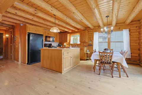 Kitchen - 21 Taft Ave, Mendon, MA 01756 photo 1 of 3