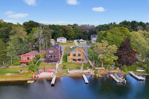 View/Area - 21 Taft Ave, Mendon, MA 01756 photo 1 of 3