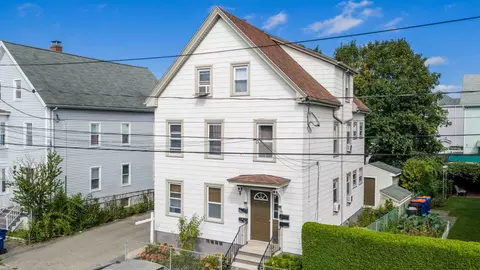 83 Rockland St, New Bedford, MA 02740