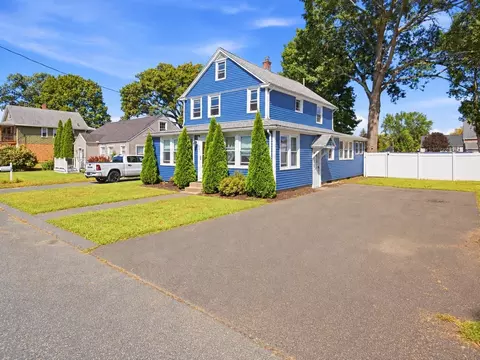 Exterior - 96 Catherine St, Chicopee, MA 01013 photo 2 of 8