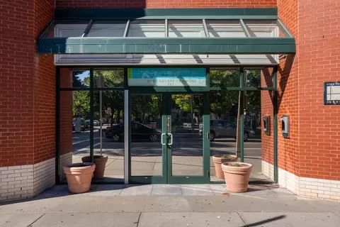 327 Centre St #206B, Jamaica Plain, MA 02130