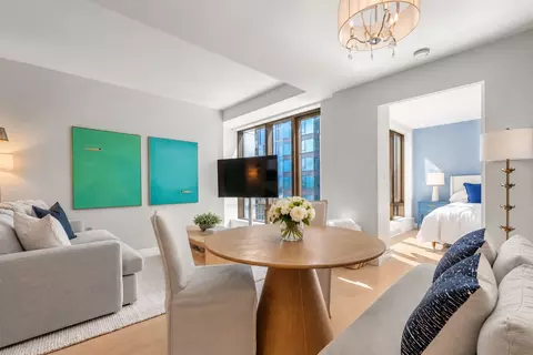 133 Seaport Blvd #1215, Boston, MA 02210
