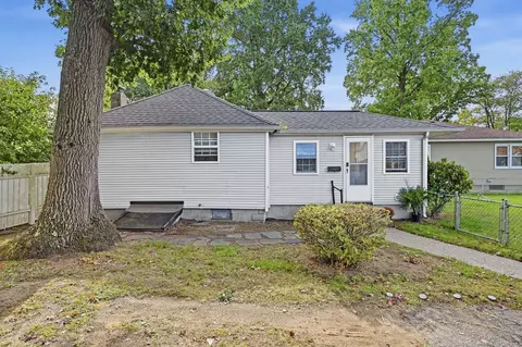 Other - 215 Eddy St, Springfield, MA 01104 photo 7 of 8
