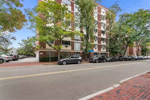 287 Harvard St #26, Cambridge, MA 02139
