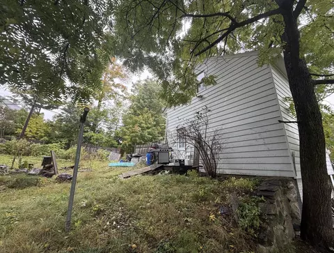 Exterior - 220 Park St, Athol, MA 01331 photo 3 of 4