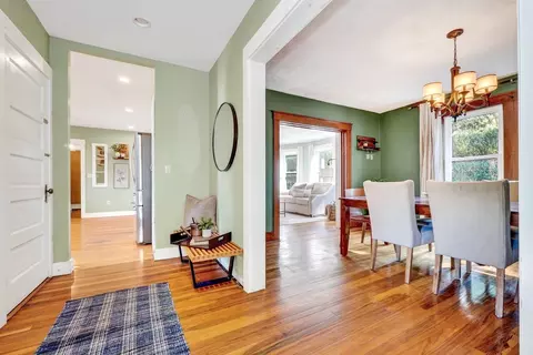 Entry Way - 4 Crane Ave # -6, Maynard, MA 01754 photo 2 of 7