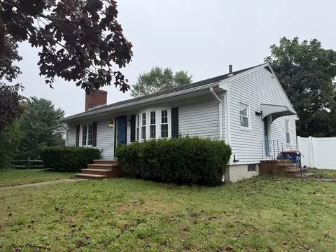 114 Rockway St, New Bedford, MA 02740