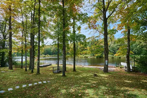 126 Alan A Dale Dr, Becket, MA 01223