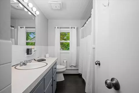 Bath - 3 Vine St, Webster, MA 01570 photo 1 of 1