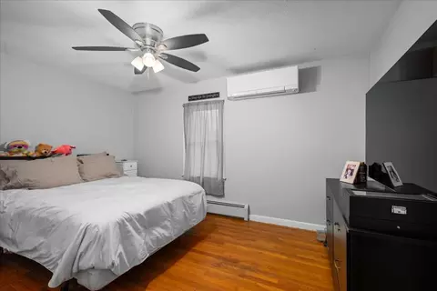 Bedroom - 3 Vine St, Webster, MA 01570 photo 1 of 3