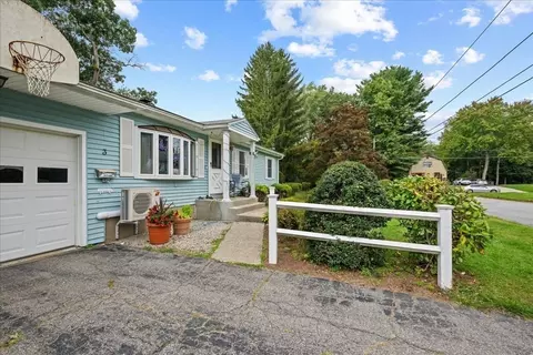 Exterior - 3 Vine St, Webster, MA 01570 photo 5 of 6