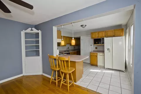 Kitchen - 81-83 Chestnut St, Springfield, MA 01151 photo 1 of 6