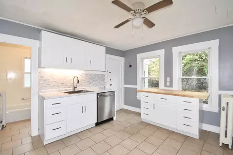 Kitchen - 92-94 Manchester Ter, Springfield, MA 01108 photo 3 of 5