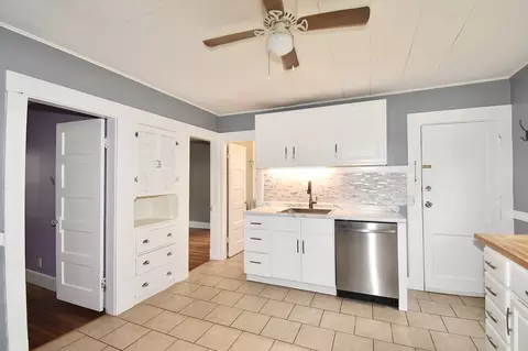 Kitchen - 92-94 Manchester Ter, Springfield, MA 01108 photo 2 of 5