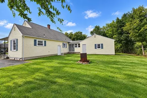 Exterior - 67 Temby St, Springfield, MA 01119 photo 5 of 8