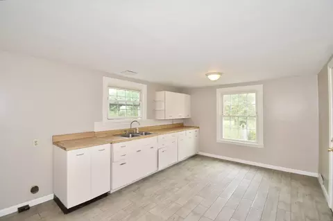 Kitchen - 67 Temby St, Springfield, MA 01119 photo 2 of 2