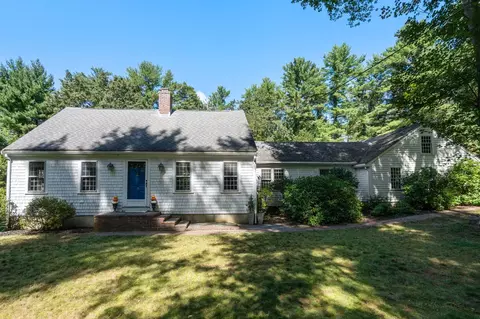 254 Church St, Duxbury, MA 02332