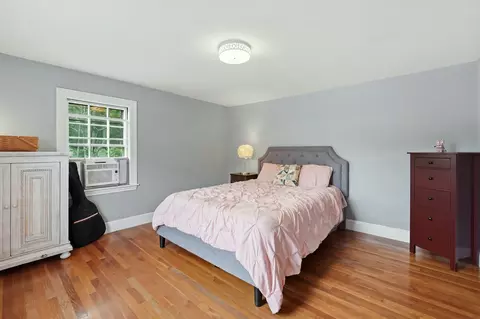 Bedroom - 1 Algonquin Rd, Worcester, MA 01609 photo 8 of 15