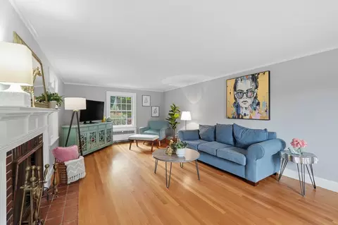 Living - 1 Algonquin Rd, Worcester, MA 01609 photo 1 of 2