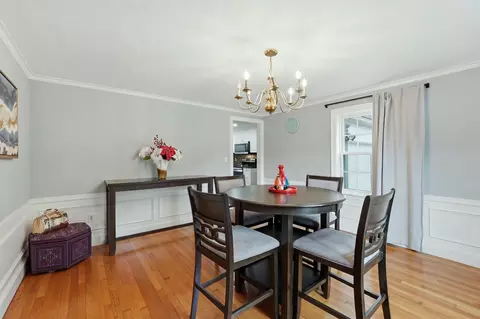 Dining - 1 Algonquin Rd, Worcester, MA 01609 photo 2 of 4
