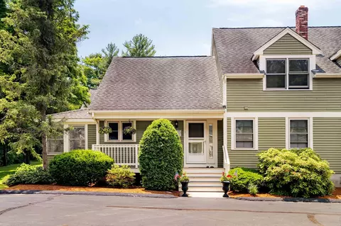 Exterior - 13 Fieldstone St #13, Upton, MA 01568 photo 1 of 5