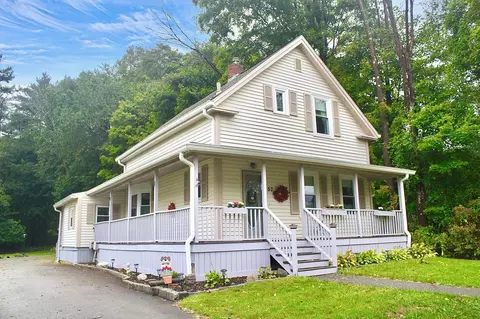 57 Tunpike St, Easton, MA 02375