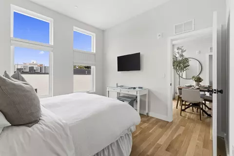 Bedroom - 531 Main St #2002, Reading, MA 01867 photo 2 of 2