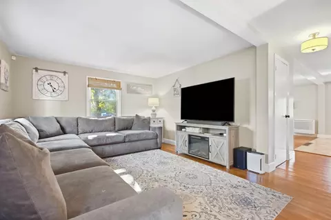 Living - 27 Pickering St, Danvers, MA 01923 photo 1 of 2