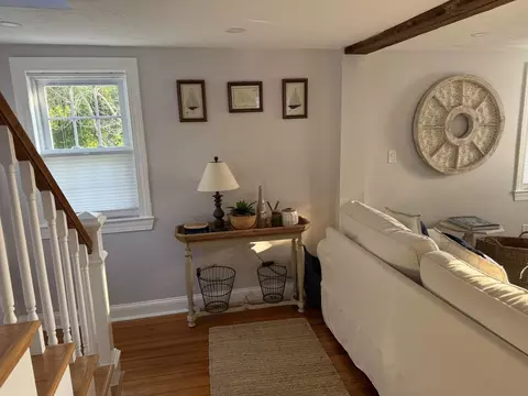 Entry Way - 5 Bayview Rd, Mashpee, MA 02649 photo 1 of 1