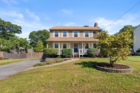 6 Cumberland St, Attleboro, MA 02703