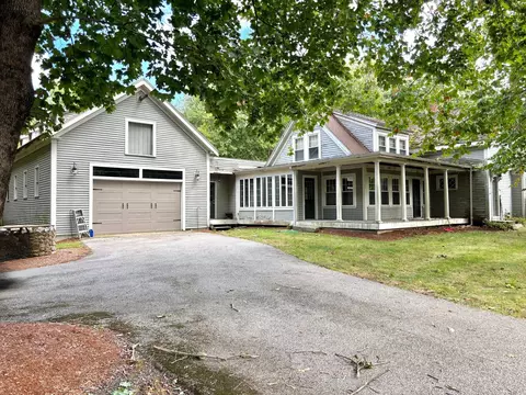 279 Oldham St, Pembroke, MA 02359