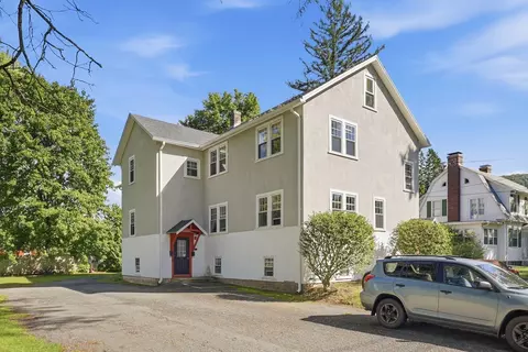 23 Graves St, Deerfield, MA 01373