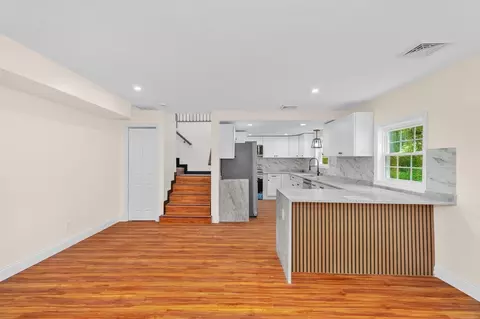 Living - 198 Uxbridge Rd, Sutton, MA 01590 photo 5 of 5