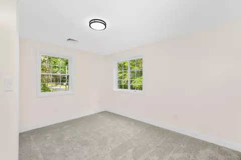 Bedroom - 198 Uxbridge Rd, Sutton, MA 01590 photo 1 of 3