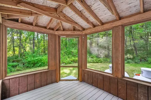 Exterior - 198 Uxbridge Rd, Sutton, MA 01590 photo 3 of 5