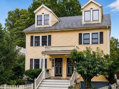 24-26 Newbern #26, Jamaica Plain, MA 02130