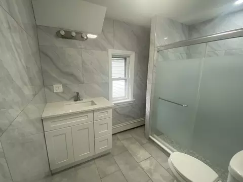 Bath - 830 Main St, Warren, MA 01083 photo 2 of 2